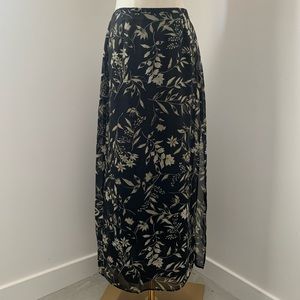 Vintage 90’s BICE Black & Biege Floral Print Skit with Side Slit